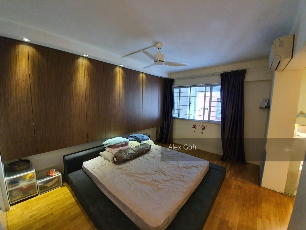 Hougang Street 52 thumbnail photo